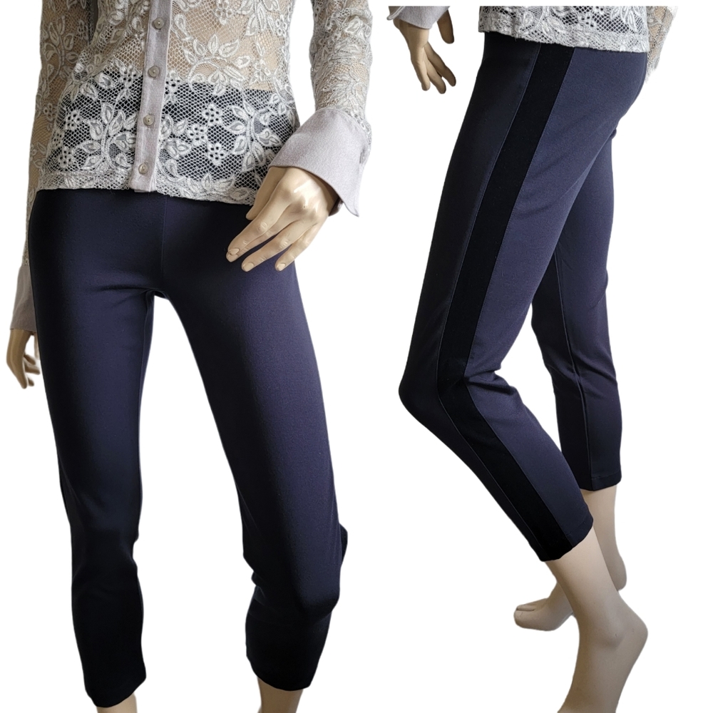 D.Exterior navy blue pull on track pants